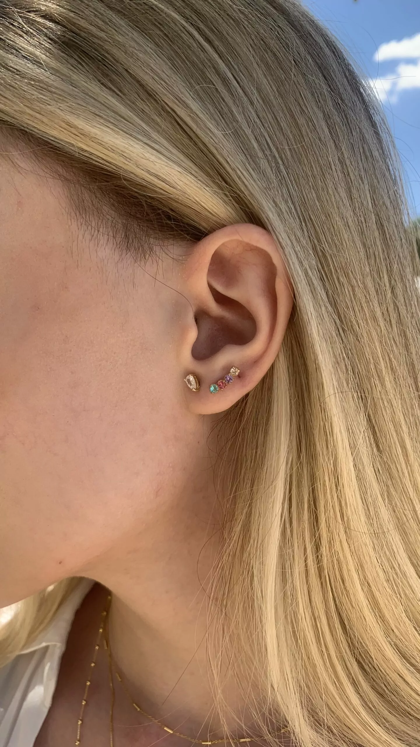 7DB39A02-CF19-4B14-A454-967D83FA0FF5