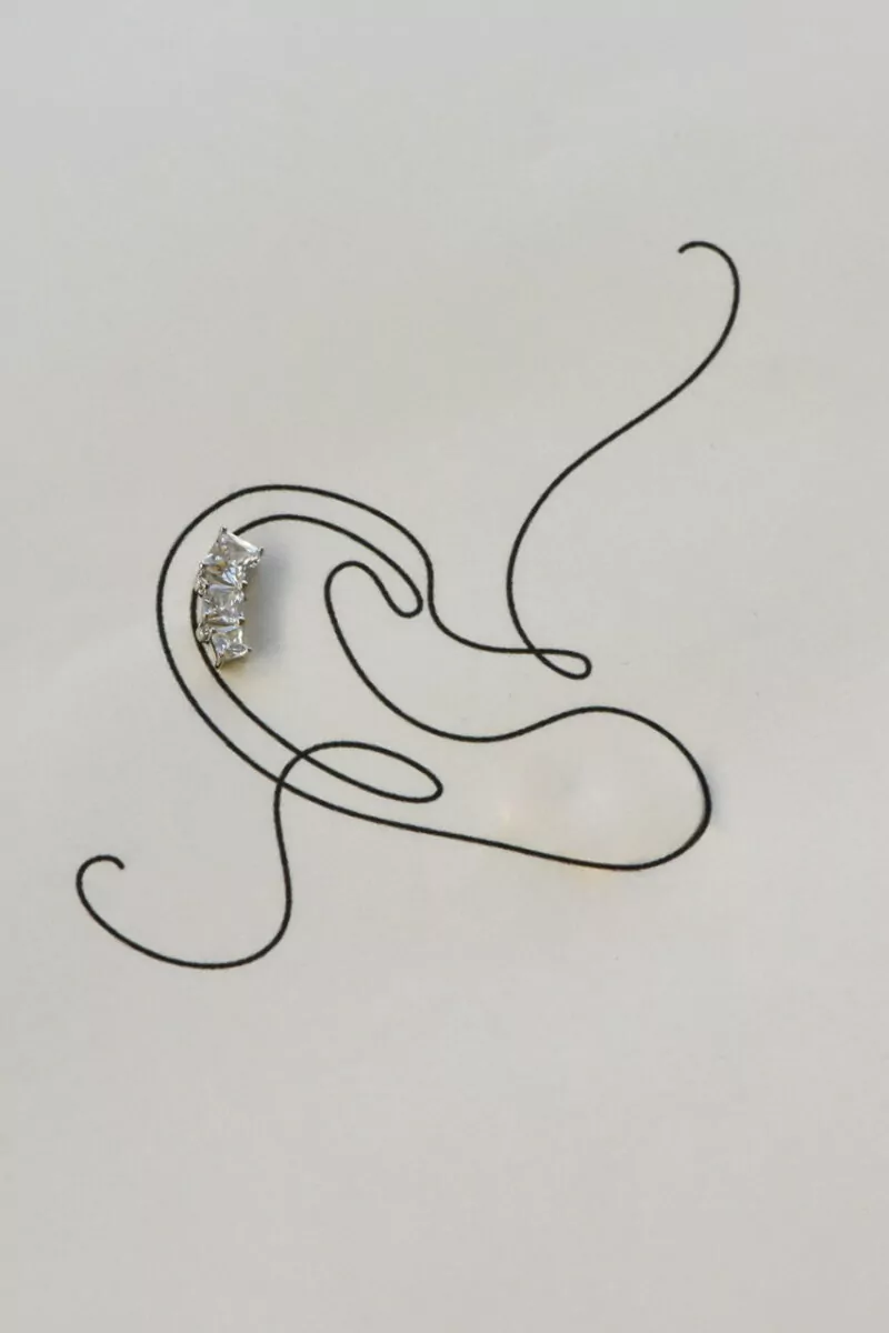 Brinco earcuff square