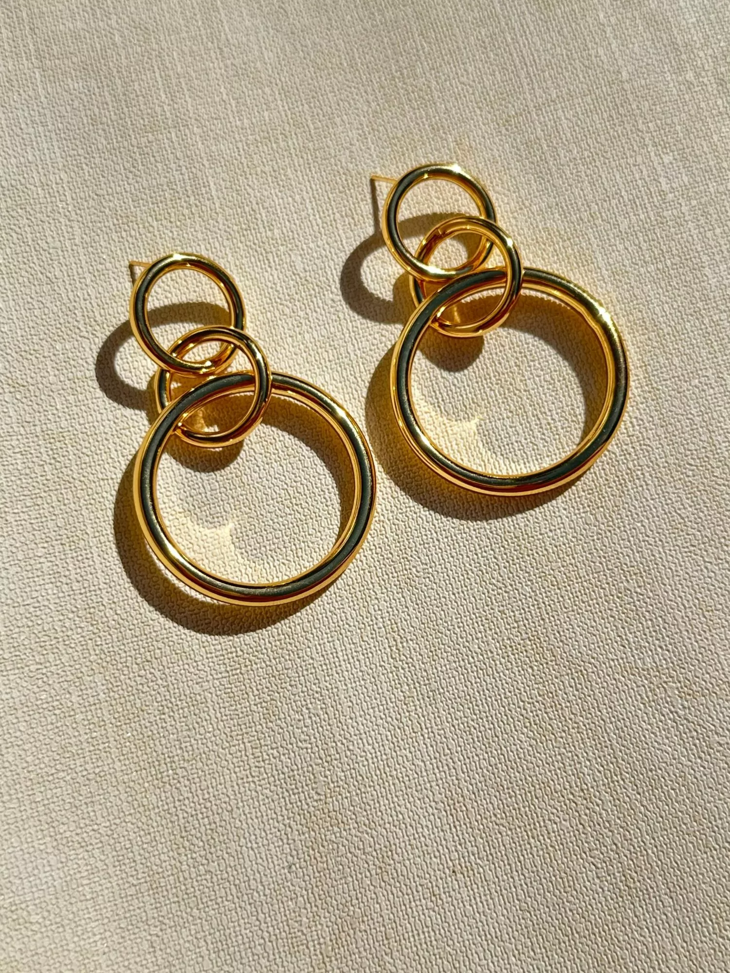 Brinco theodora ouro - Imagem 5