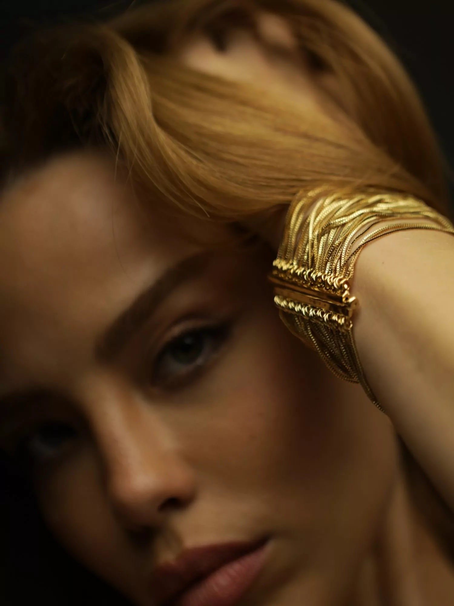 Pulseira fios Emiliana  ouro - Imagem 3